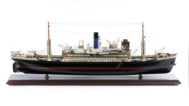 Bonhams : A Sailor's Model Of The Blue Funnel Cargo Passenger Liner Ss 