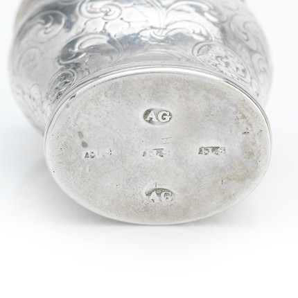 Bonhams : A Scottish silver vase-shaped snuff mull Mid 18th century ...