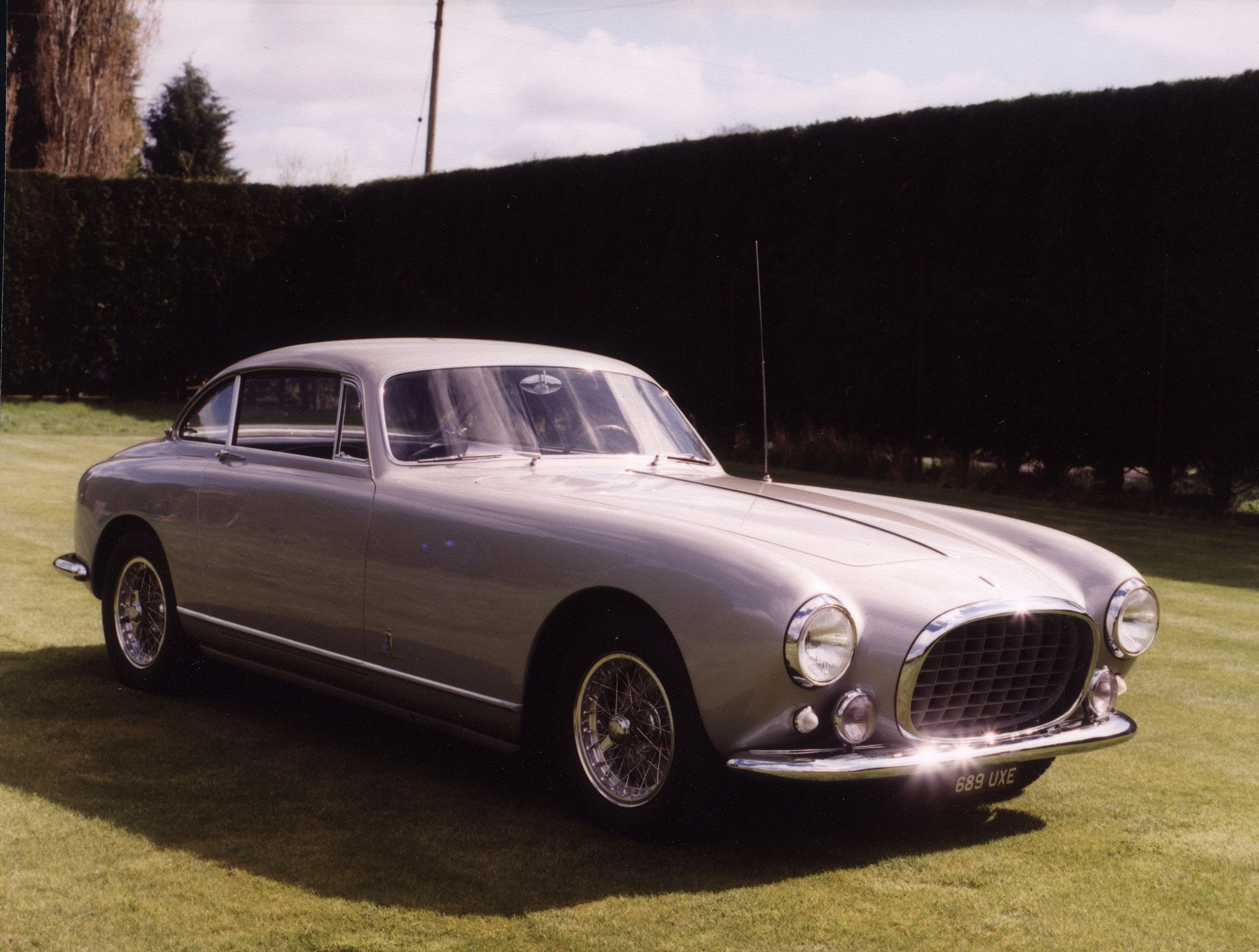Ferrari 250 GT Europa Coupé Prototype 1953 – Autocult 1/43 – Modèle Résine Bleu ATC90245