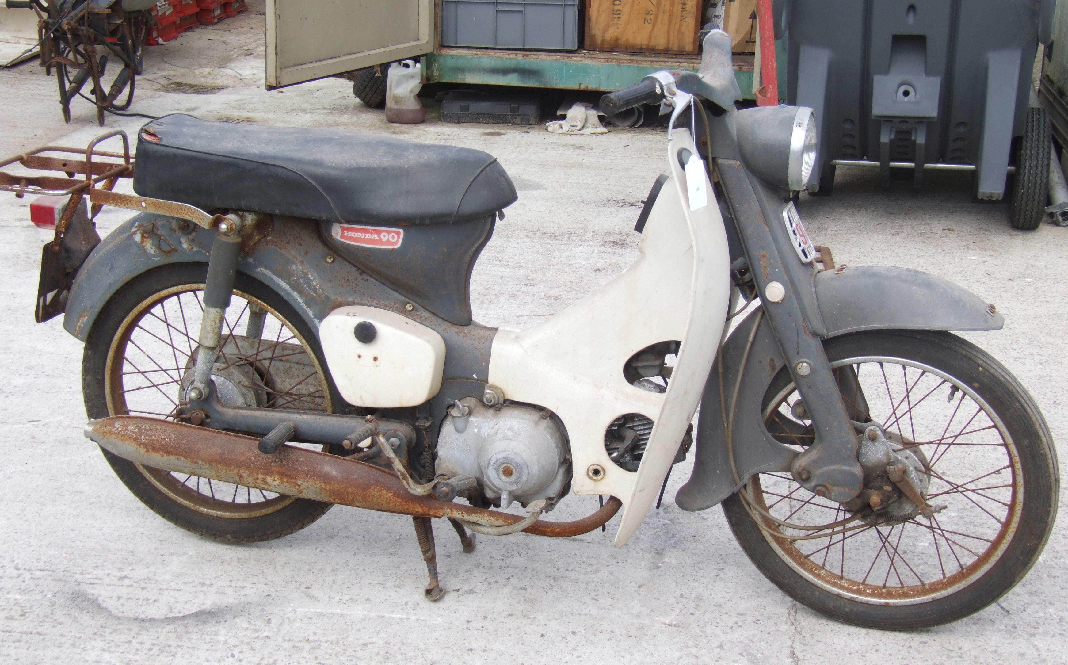 Honda cub deals c90