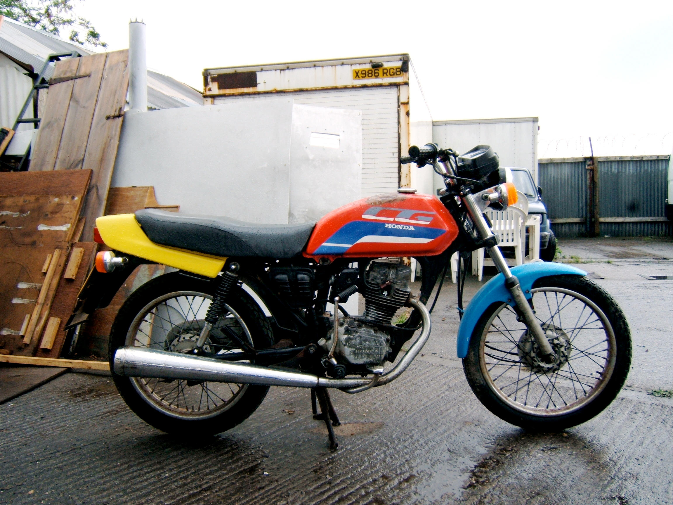 Bonhams Cars : 1992 Honda 123cc CG125 Frame no. JC181001567