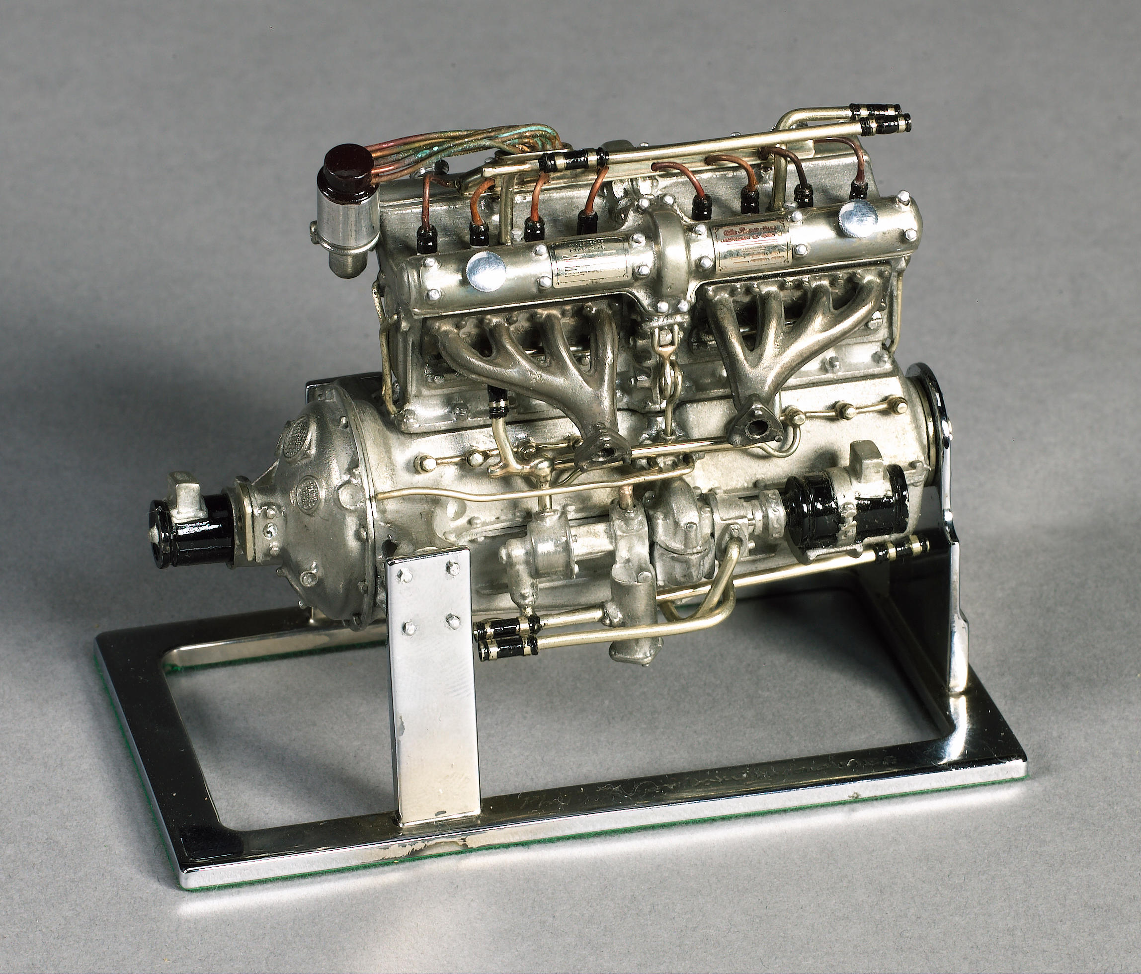 Bonhams Cars : A 1/15th scale model of an Alfa Romeo 8C-2900 engine by ...