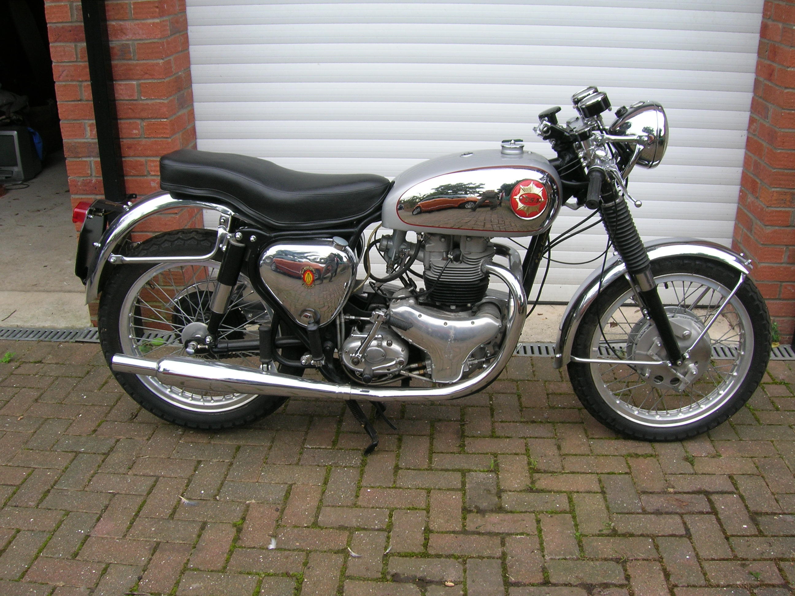Bonhams Cars c.1960 BSA 646cc Rocket Gold Star Replica Frame no. CB32 9861