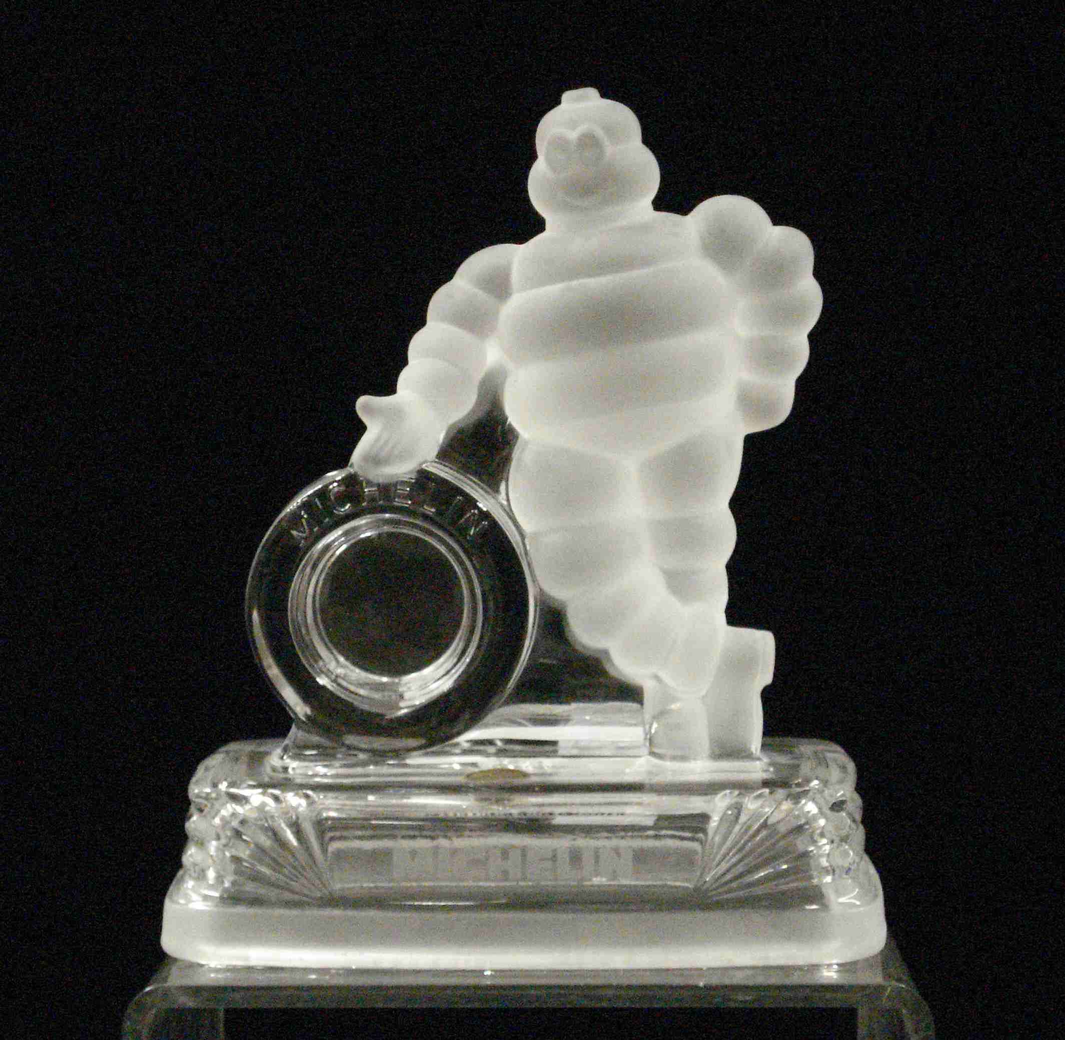 Bibendum extérieur camion - de l'Aventure Michelin