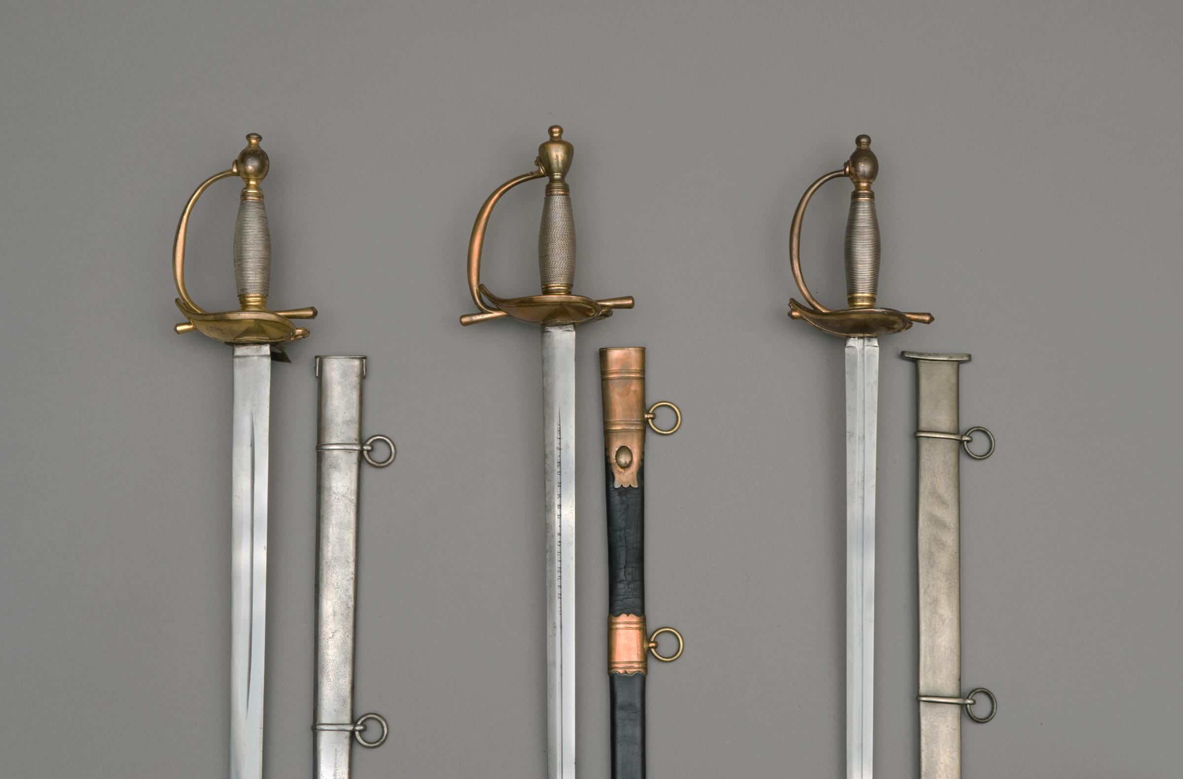 With Drawn Sword オーストリア＝ハンガリー帝国軍の装備（剣）事典 Bonhams : A 1796 Pattern Heavy Cavalry Officer's Dress Sword