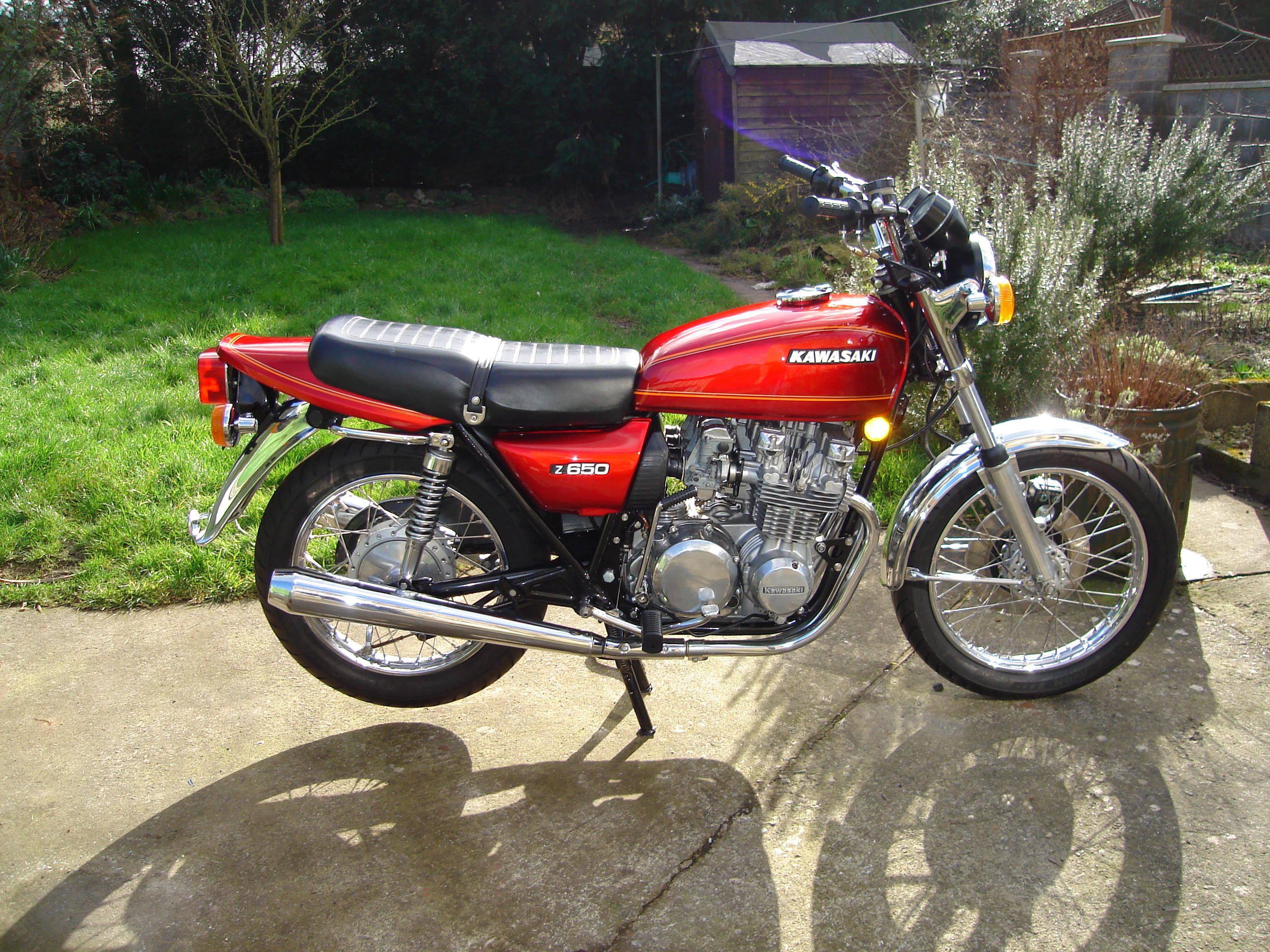 Bonhams Cars : 1977 Kawasaki Z650 B1 Frame no. KZ650B 003740 Engine no.  KZ650BE 003901