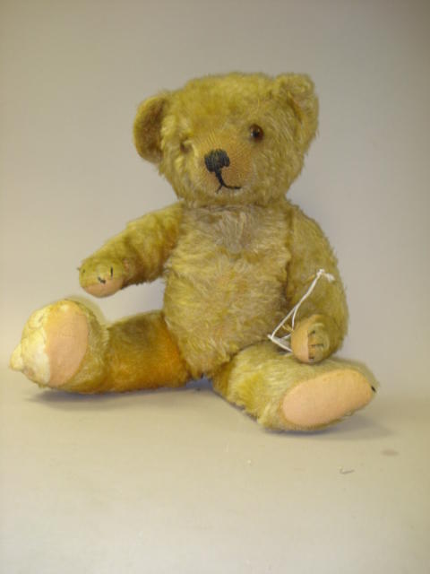 Bonhams : Deans Rag book Teddy bear, English 1930's