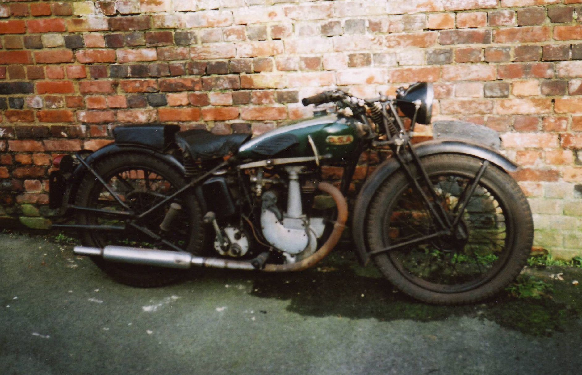 Bonhams Cars : 1938 BSA 250cc B21 Frame no. JB70 2393 Engine no