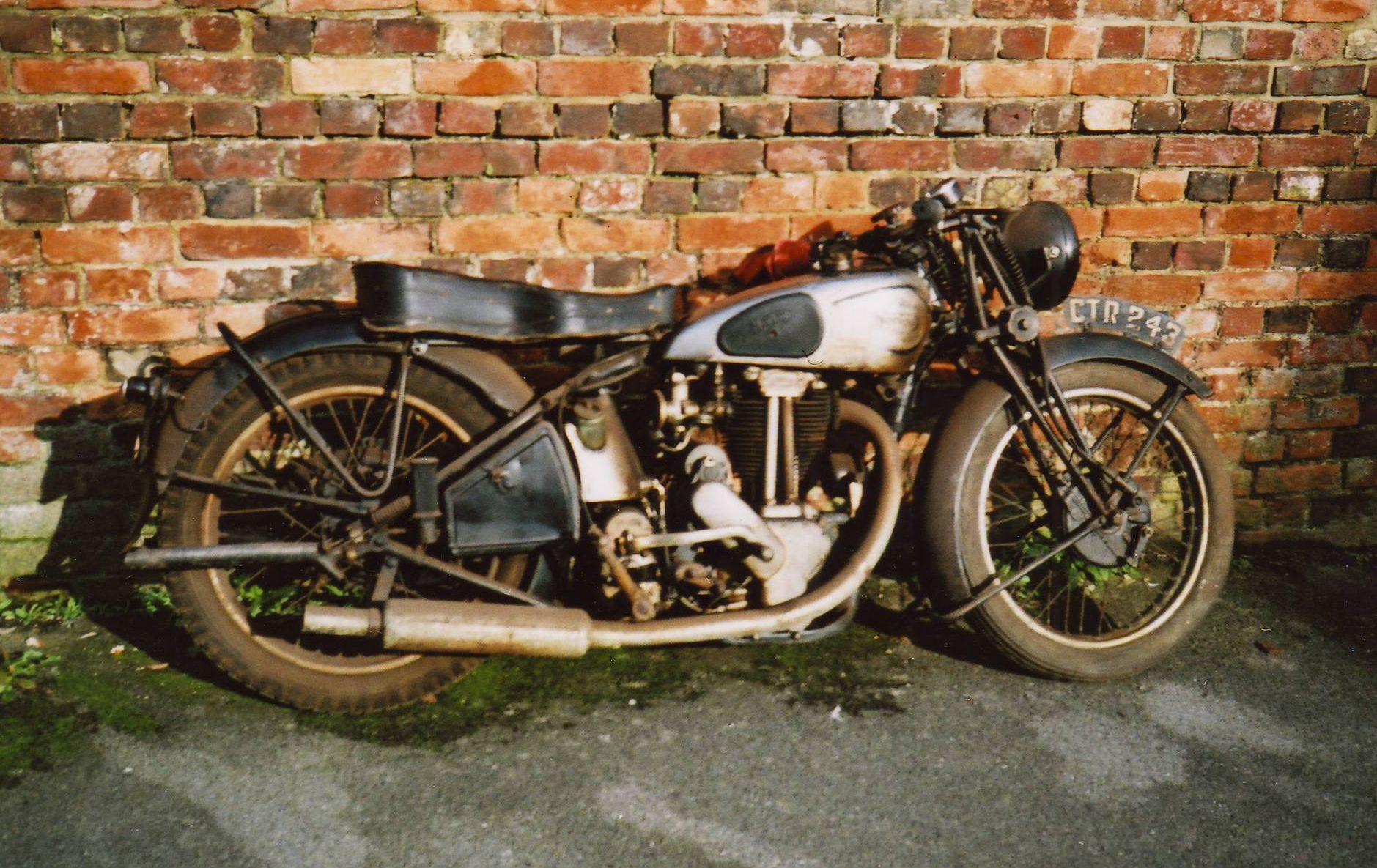 Bonhams Cars 1938 Norton 500cc ES2 Frame no. 91263 Engine no. 85788
