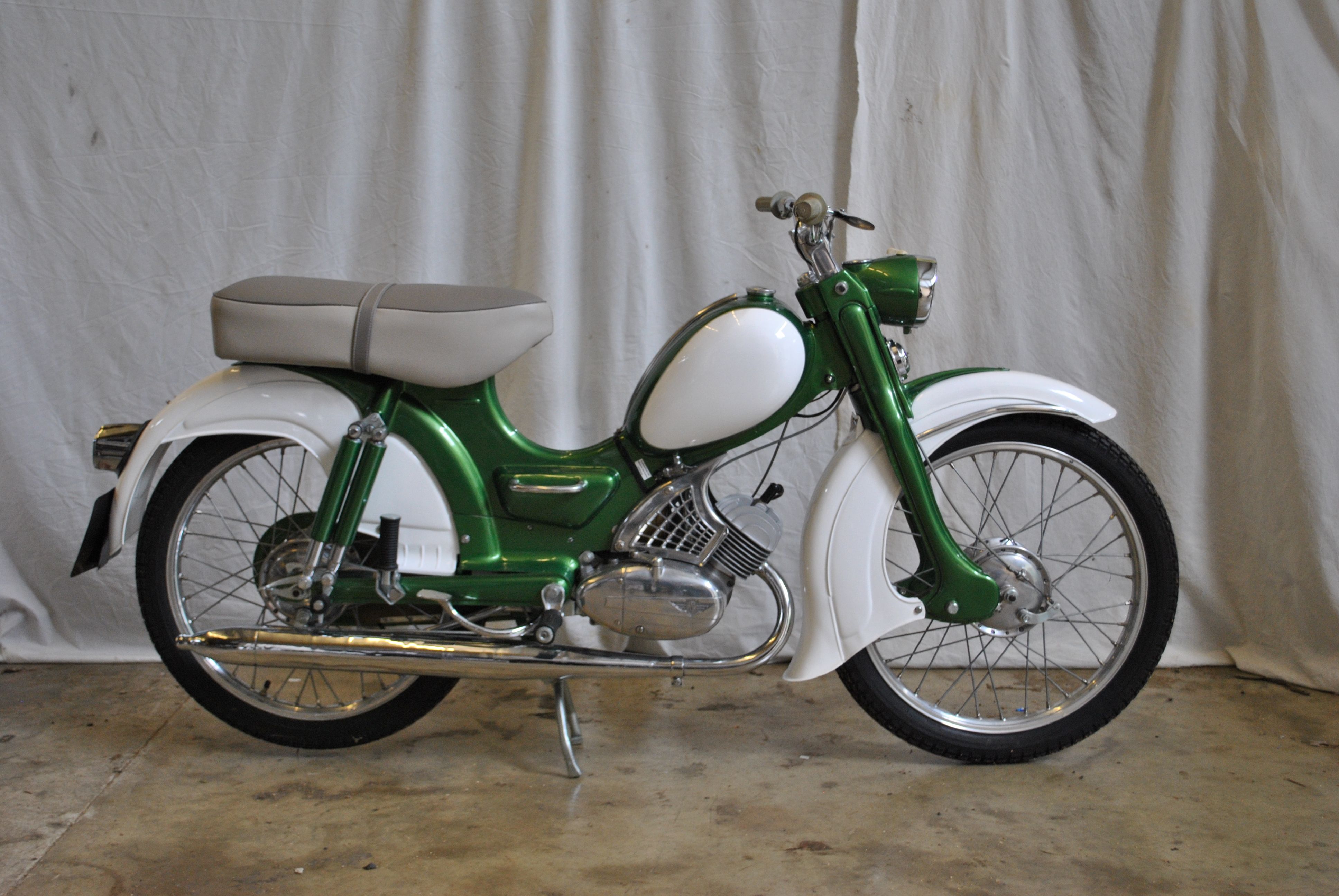 Combinette Moto Zundapp 50cc Zündapp 2026 Mittelformat-Kalender