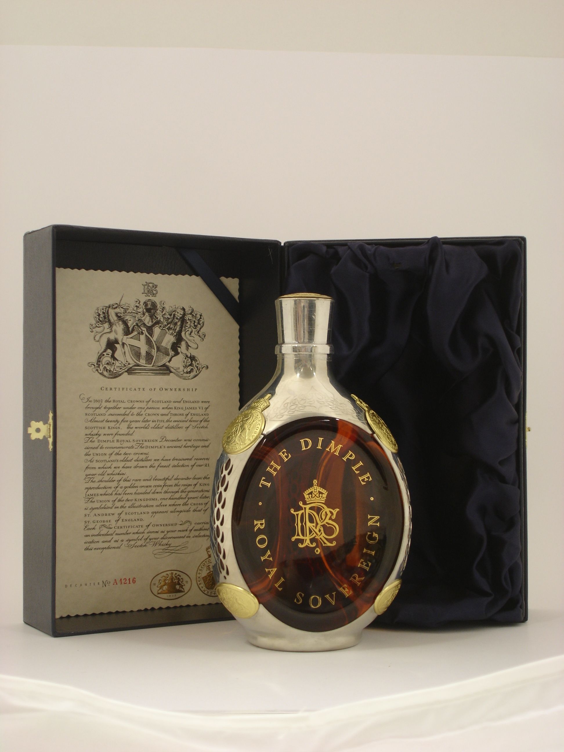 Bonhams : Dimple Royal Sovereign-21 year old