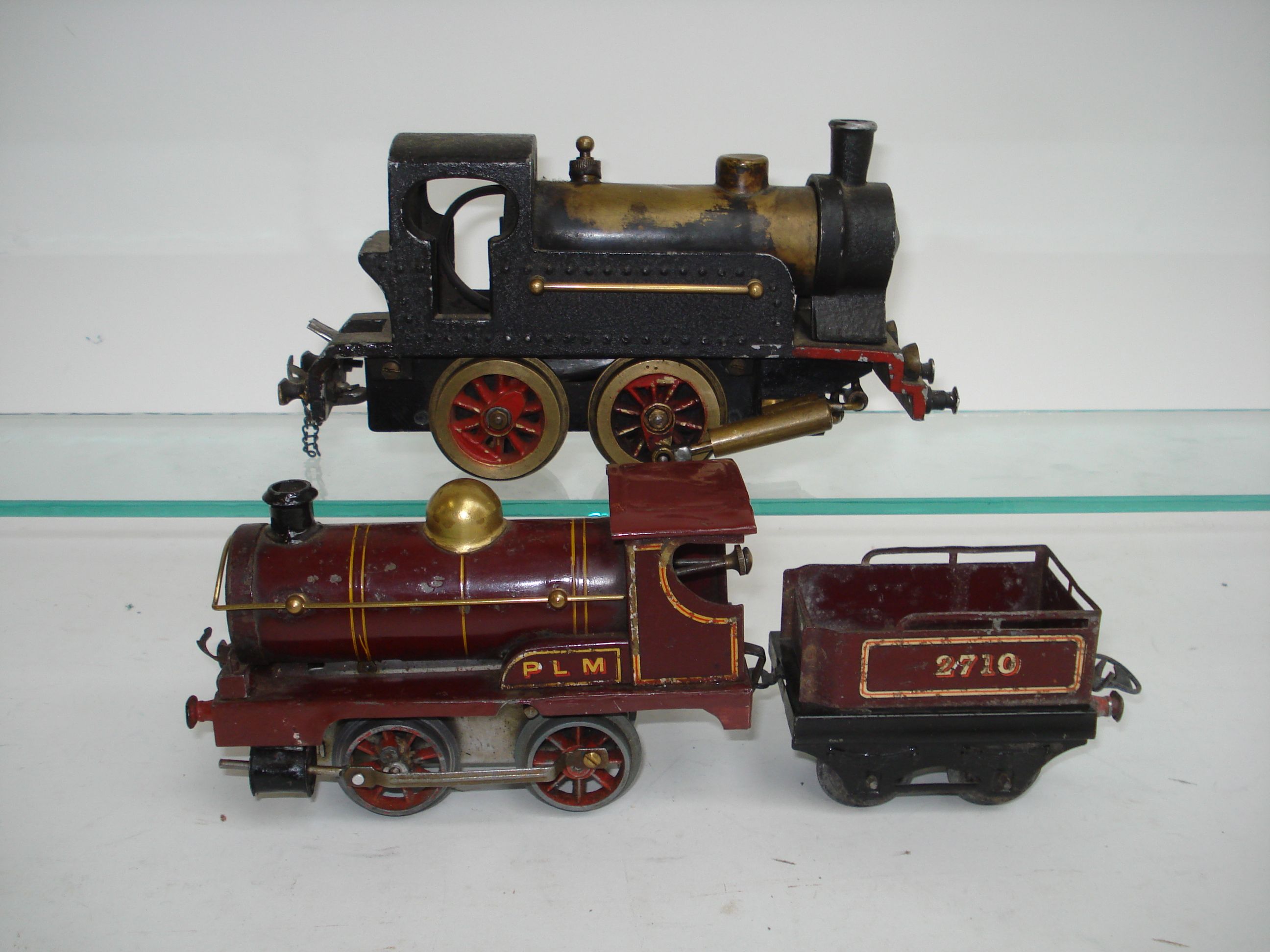A Hornby gauge O clockwork 0-4-0 locomotive, finished in LMS maroon