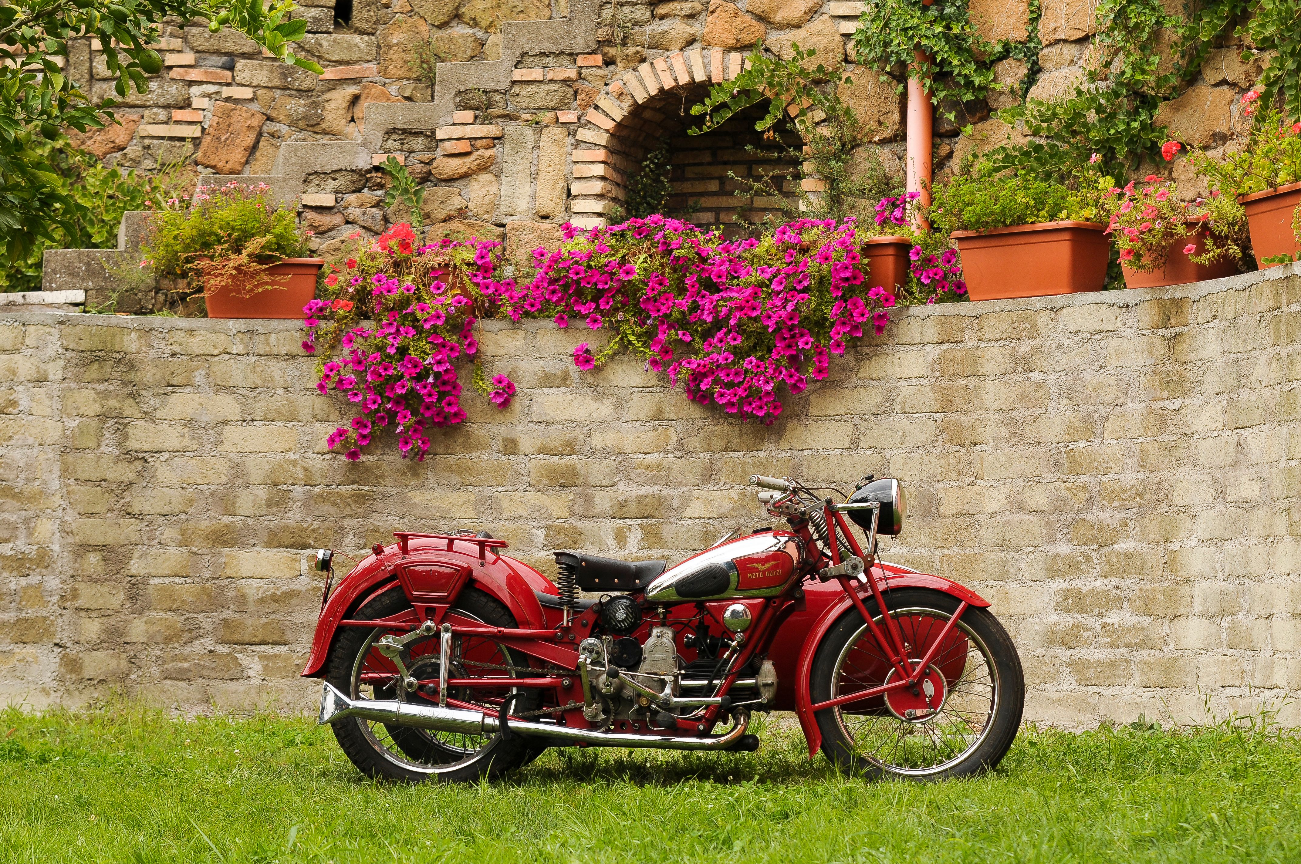 Bonhams Cars 1942 Moto Guzzi 500cc GTV Parri Sidecar Frame no