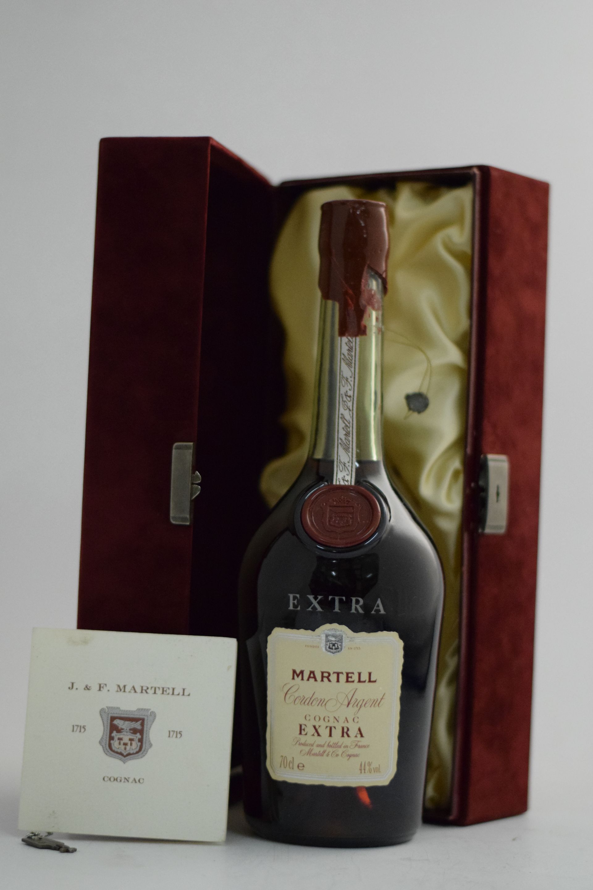 Bonhams : Martell Cordon d