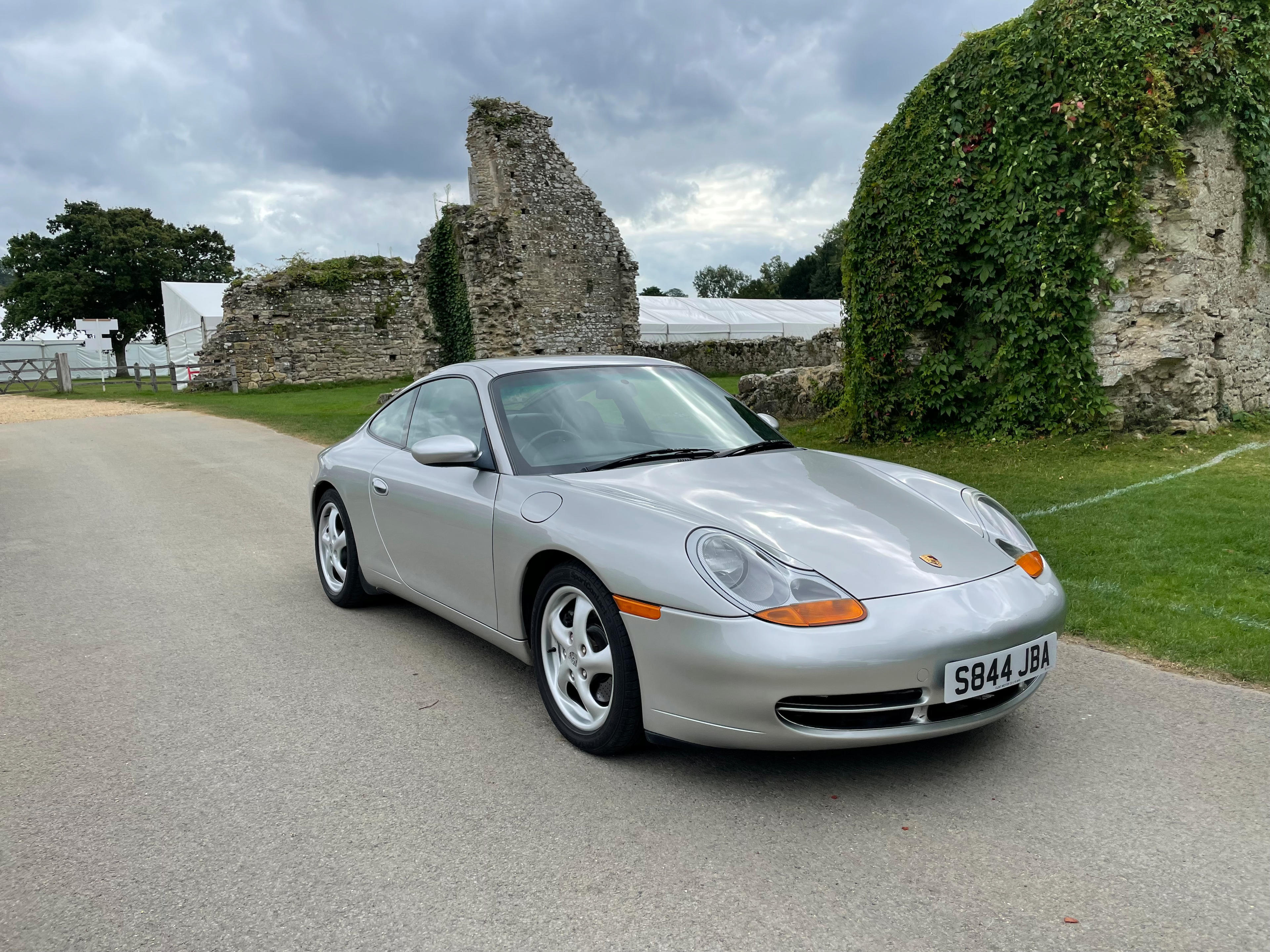 Bonhams Cars : 1998 Porsche 911 Carrera 4 Type 996 Coupé