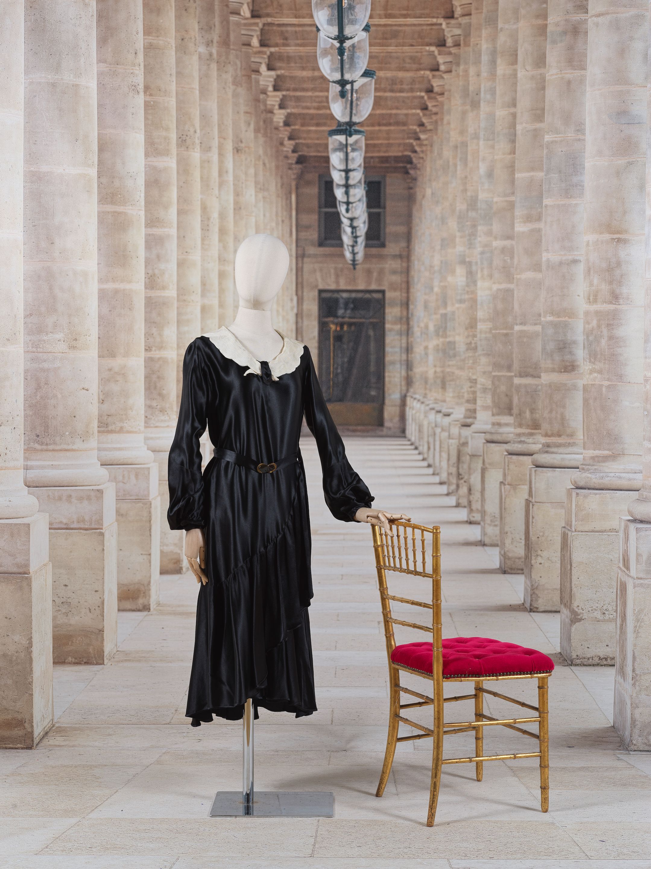 Robe Blanche Valentino Robe De MariÃ©e Gown Robe De SoirÃ©e