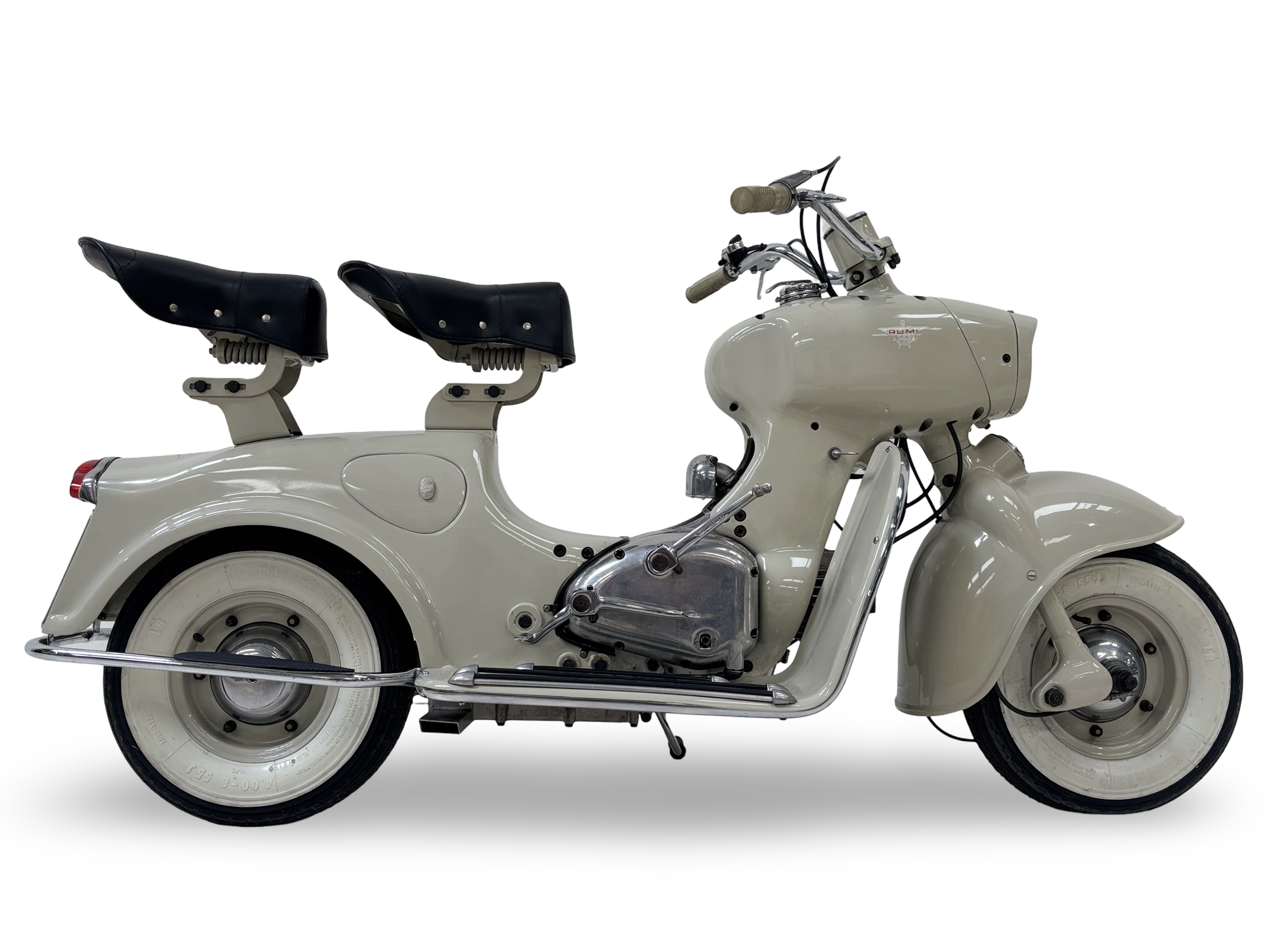 Bonhams Cars 1956 Rumi 125cc Formichino Frame 22351 Engine - Main Image