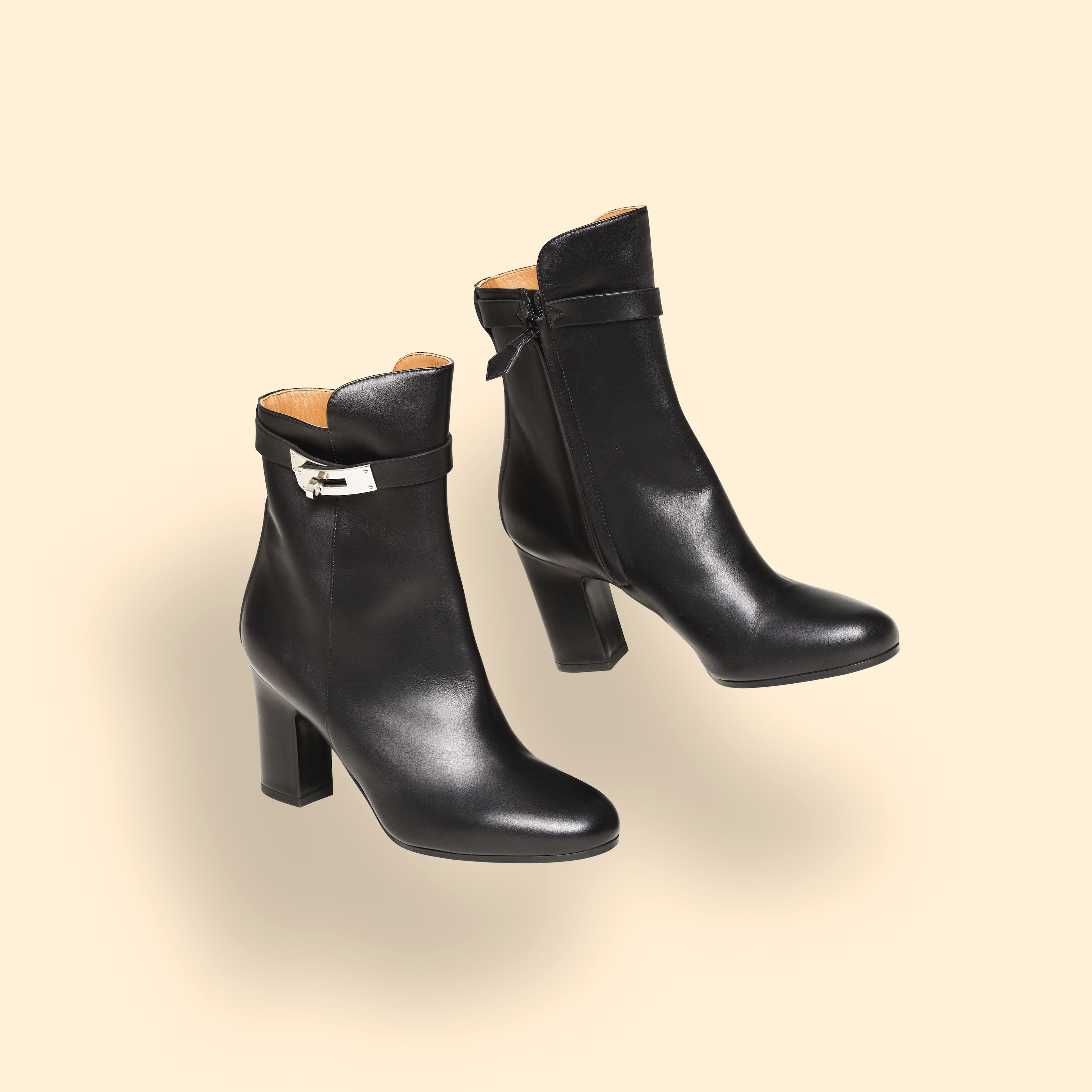 Bonhams Cornette de Saint Cyr Hermès Black calfskin Saint