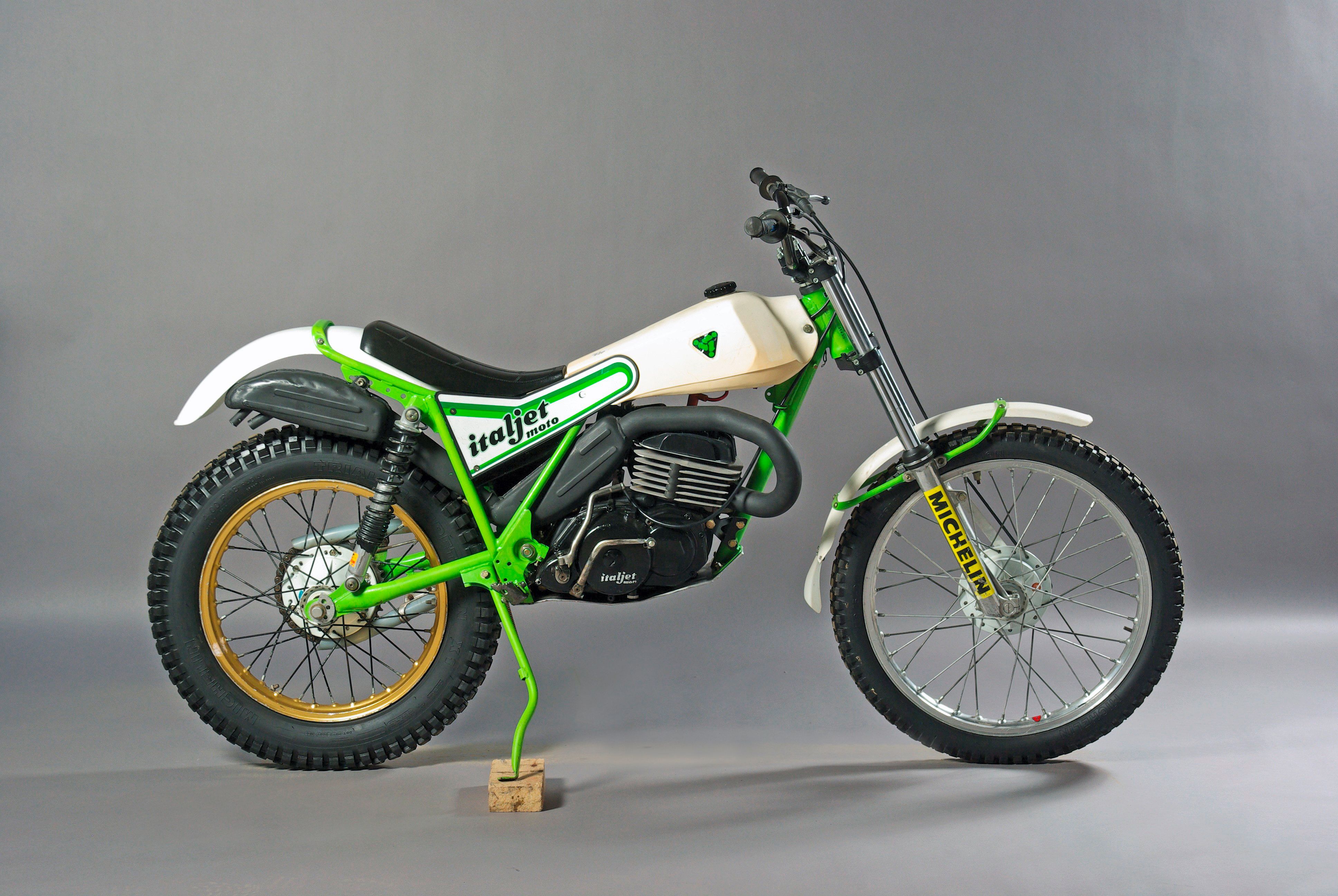 Bonhams Cars 1982 Italjet 330cc T350 Trials Frame 31430