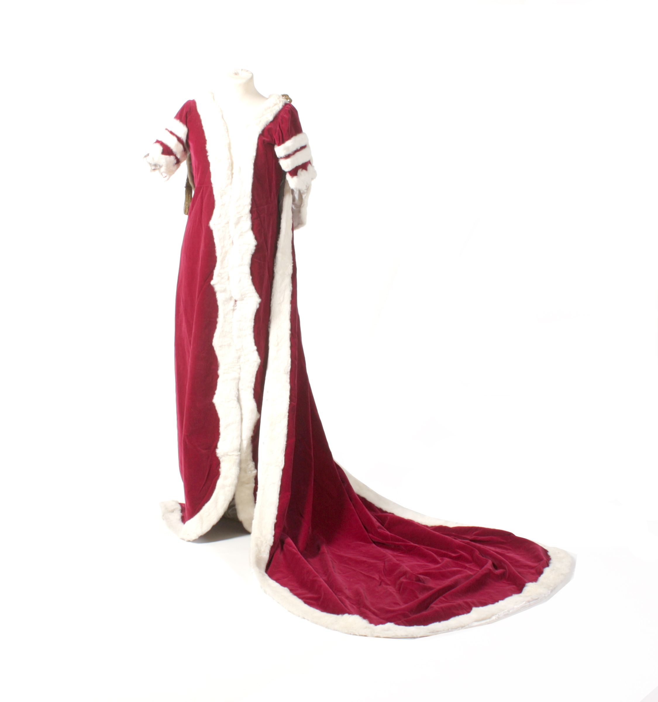 Peeress Robe Bonhams : A Peeress' Coronation robe