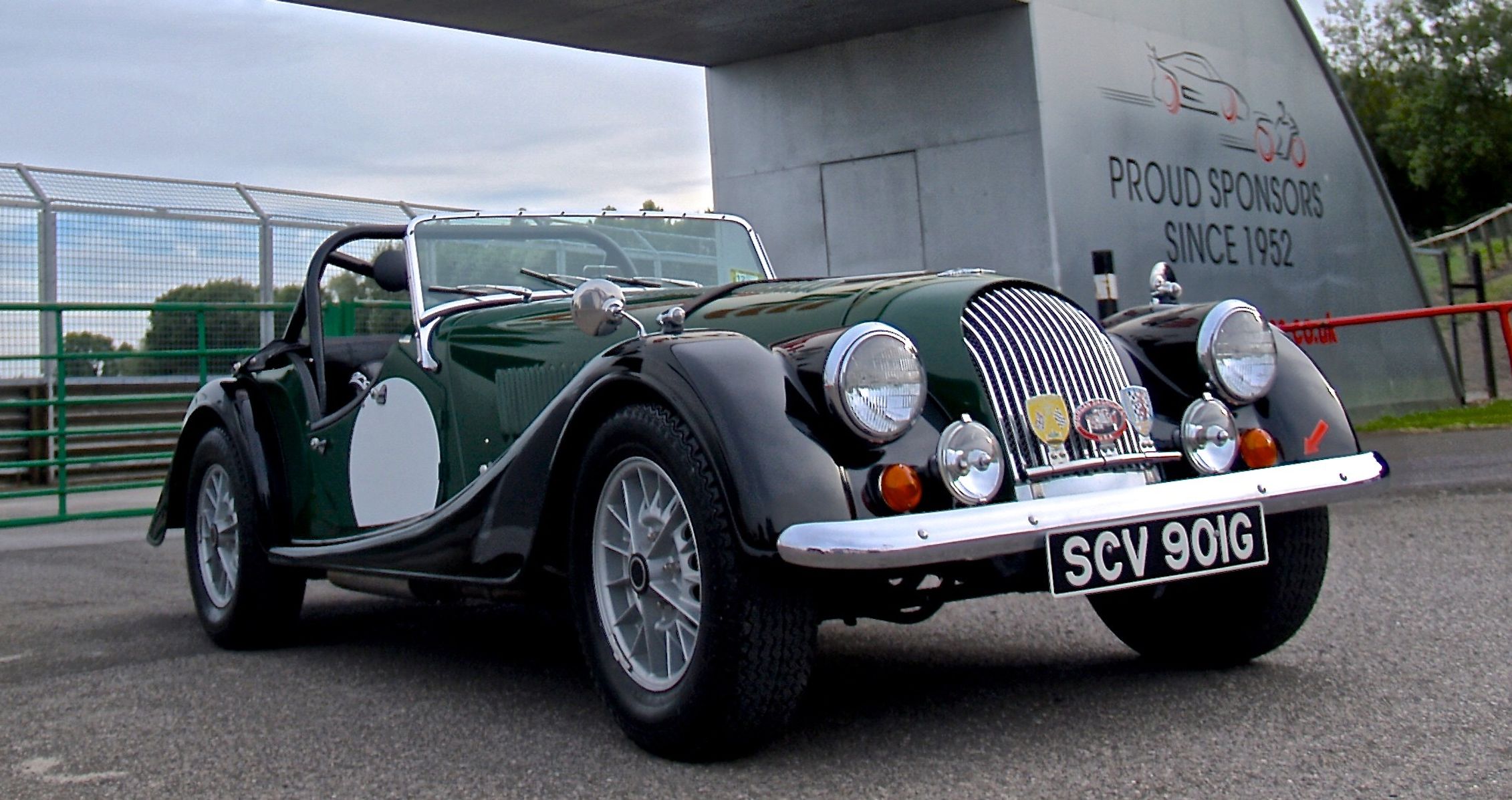 Bonhams Cars : 1968 Morgan V8 Roadster Chassis no. NO. R7022