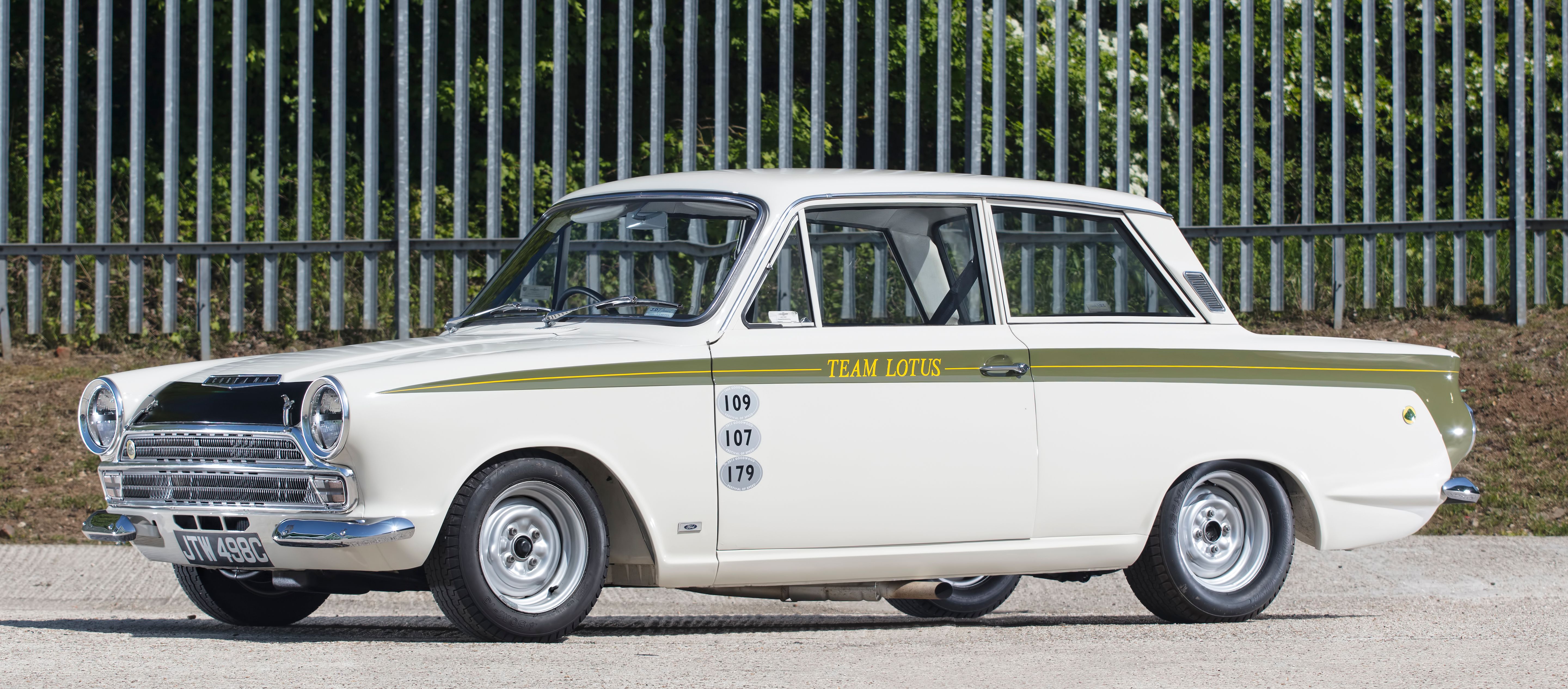 FORD CORTINA LOTUS MK1 - Classic & Racing FORD CORTINA LOTUS MK1 - Classic & Racing