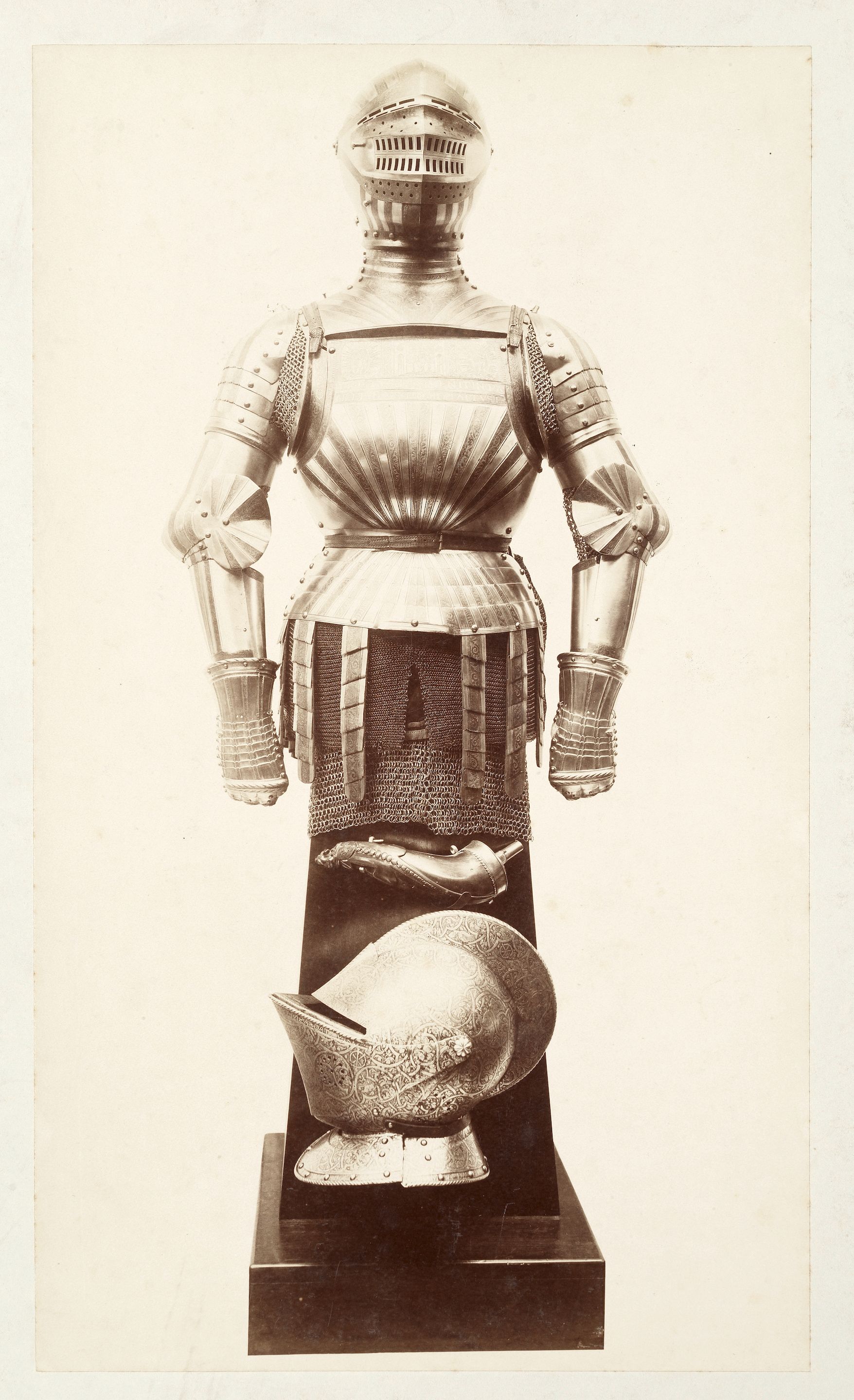 Bonhams : ARMS AND ARMOUR - RIGGS Three albums of photographs of armour ...